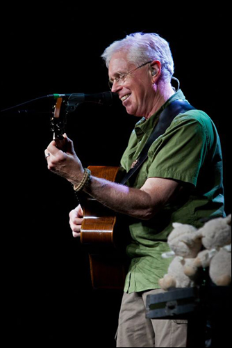 Bruce Cockburn - Photo by Rick Farrell Mojo Photography