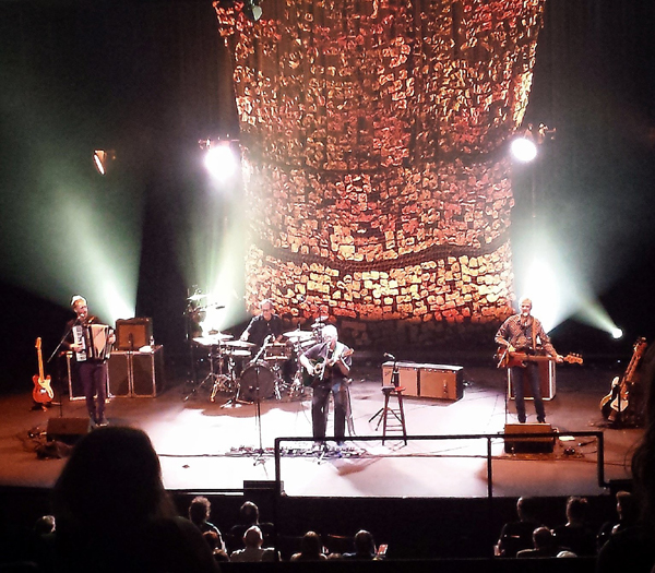 Bruce Cockburn and band - Fredericton, NB - photo LaughlinRD-Twitter