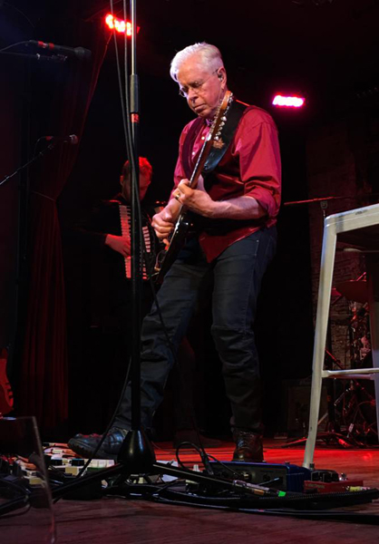 Bruce Cockburn & band  - November 12, 2017 - photo - Lisa Meloni Ragusa