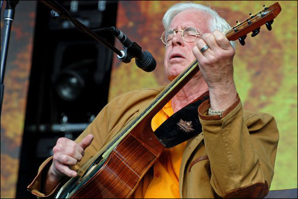 Bruce Cockburn - Mariposa 2017 - photo John Swartz - OrilliaPacket.com