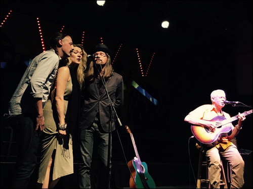 Bruce Cockburn - Red Moon Road - Coldsnap2017