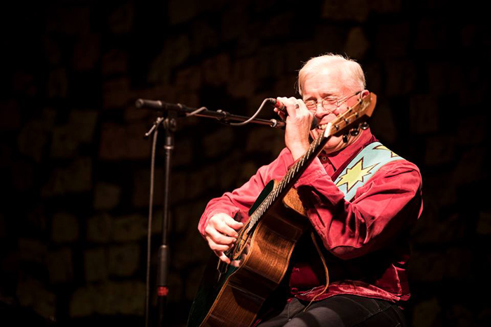 Bruce Cockburn & band  - November 22, 2017 -  photo Neil Craigan