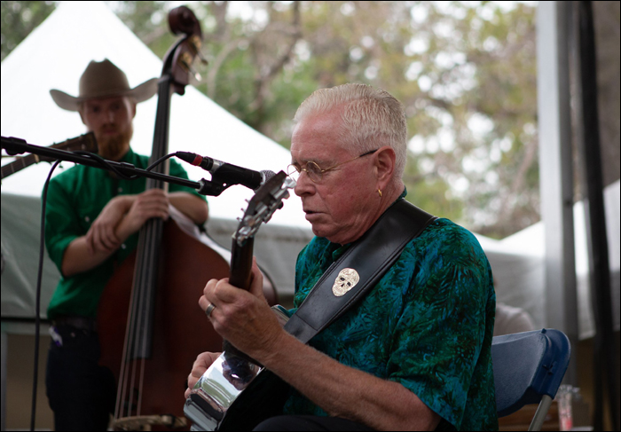 Bruce Cockburn - Regina Folk Festival - 12August18 - photo Danielle Tocker