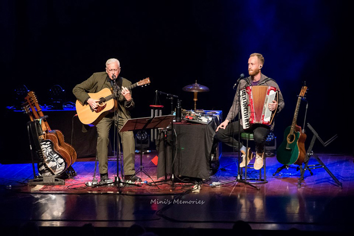 Bruce Cockburn & John Aaron Cockburn - St. Catharines, ON - FirstOntario Performings Arts Centre  - 21 October 2019 - photos Mini�s Memories