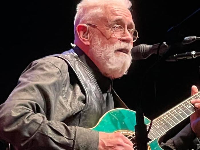 Bruce Cockburn - 12 December 2021 - Soreng - Eugene - photo Mike Meyer