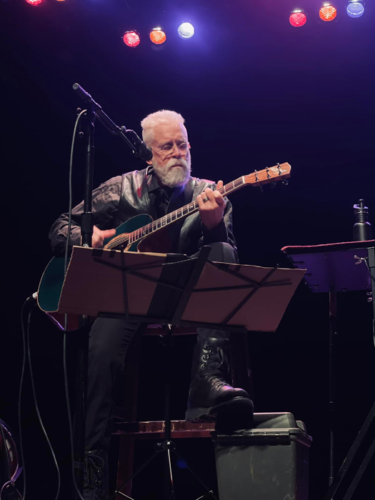 Bruce Cockburn - 13 December 2021 - Tower Theatre - Bend - photo Victor Johnson