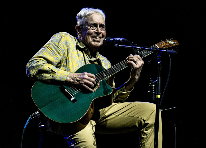 Bruce Cockburn - 26 February 2026 - Tucson - photo Darrin Rouf