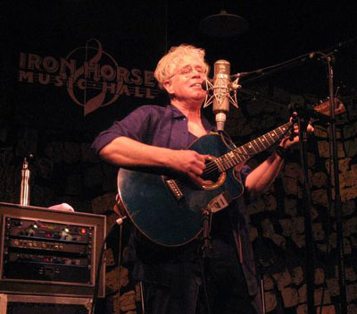 Bruce Cockburn - Photo by Victoria Bouffard