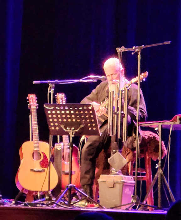Bruce Cockburn 30jan23 - Elsinore Salem OR - photo - pequodawoddy